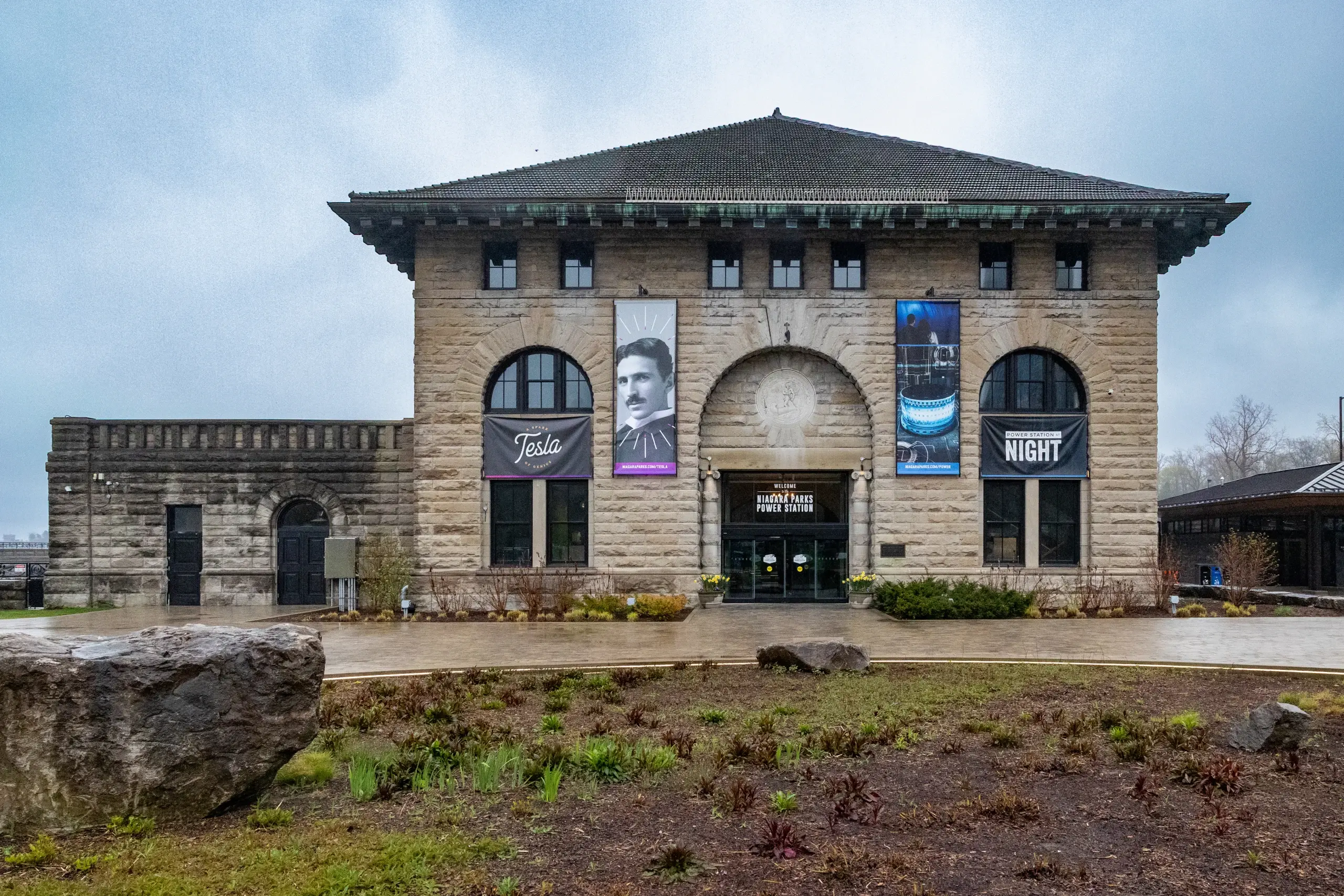 facade-front-daytime